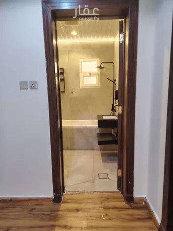 شقة للإيجار في شارع حسن ابن حسين ابن علي, حي الحمراء, مدينة الرياض, منطقة الرياض صورة 3
