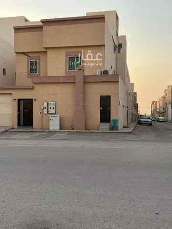 فيلا للبيع في شارع الحسن بن يحيي, حي الرمال, مدينة الرياض, منطقة الرياض صورة 3