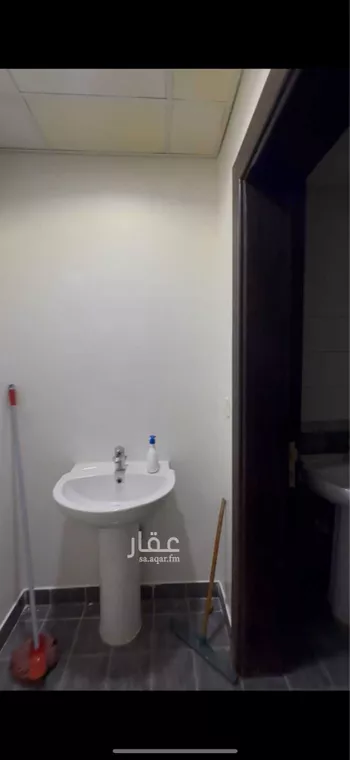 شقة للإيجار في شارع القشاشية ، حي الندى ، الرياض ، منطقة الرياض صورة 2