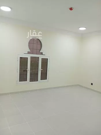 شقة للإيجار في شارع ابن جبير, مدينة الظهران, المنطقة الشرقية صورة 2
