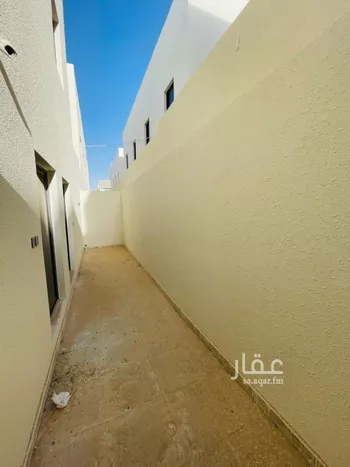 دور للبيع في شارع ابن المنذر, حي عكاظ, مدينة الرياض, منطقة الرياض صورة 5