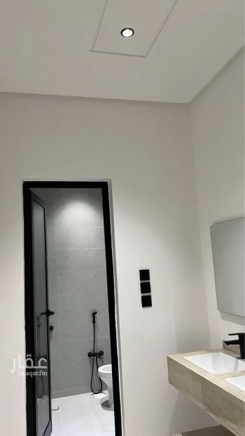 عمارة للبيع في شارع الرصافة, حي عكاظ, مدينة الرياض, منطقة الرياض صورة 5