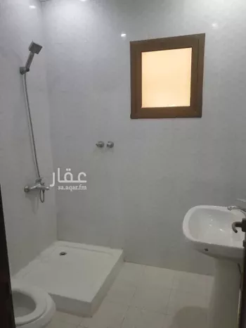 فيلا للبيع في شارع رافع بن رافع, حي طيبة, مدينة الدمام, المنطقة الشرقية صورة 5