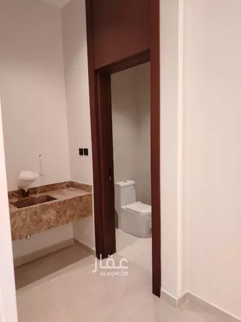 دور للبيع في شارع شقرون المغراوي, حي عكاظ, مدينة الرياض, منطقة الرياض صورة 2