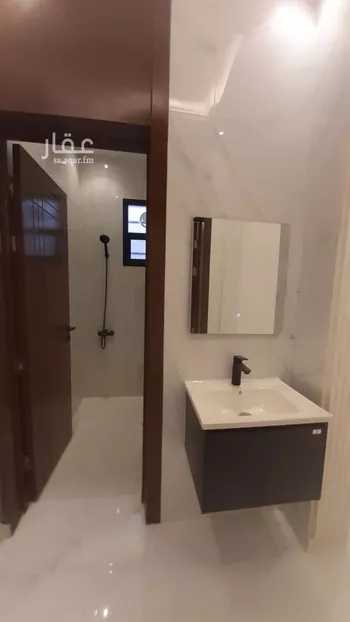 دور للبيع في شارع الرسالة, حي بدر, مدينة الرياض, منطقة الرياض صورة 5