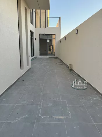 فيلا للبيع في شارع عبدالله باقشير, حي المهدية, مدينة الرياض, منطقة الرياض صورة 4