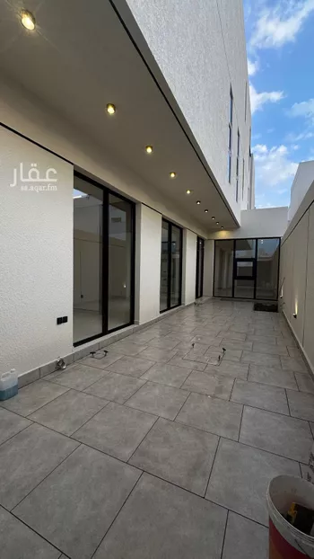 فيلا للبيع في شارع أحمد بن محمد العتابي, حي المهدية, مدينة الرياض, منطقة الرياض صورة 4