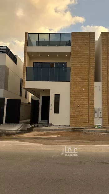 فيلا للبيع في شارع أحمد بن محمد العتابي, حي المهدية, مدينة الرياض, منطقة الرياض صورة 3