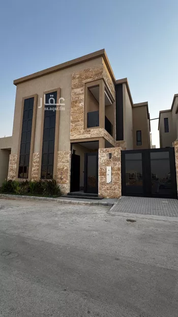 فيلا للبيع في شارع أحمد مفتي المكي الحنفي, حي المهدية, مدينة الرياض, منطقة الرياض