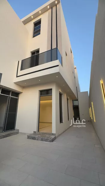 فيلا للبيع في شارع قطب الدين بن السلطان, حي المهدية, مدينة الرياض, منطقة الرياض صورة 4