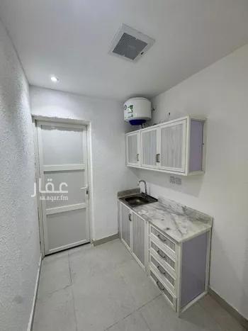 شقة للإيجار في شارع أبحر, حي الملقا, مدينة الرياض, منطقة الرياض صورة 2
