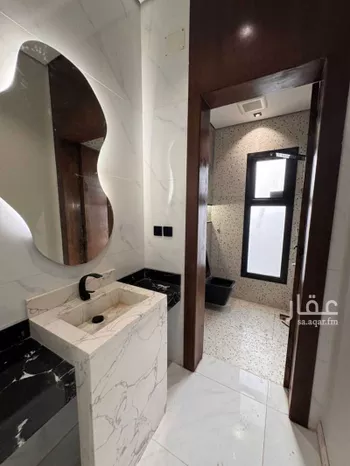 شقة للبيع في شارع شارع أبو بكر الصديق, حي السويس 1, مدينة جازان, منطقة جازان صورة 4
