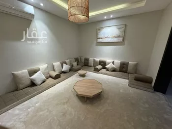 فيلا للبيع في شارع الربائع, حي عكاظ, مدينة الرياض, منطقة الرياض صورة 3
