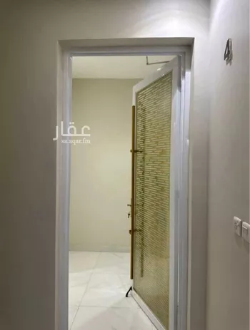 عمارة للبيع في شارع الانوار, حي البحيرة, مدينة الخبر, المنطقة الشرقية صورة 4