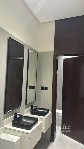 فيلا للإيجار في شارع عمارة بن أوس بن ثعلبة الأنصاري, حي الرمال, مدينة الرياض, منطقة الرياض صورة 3