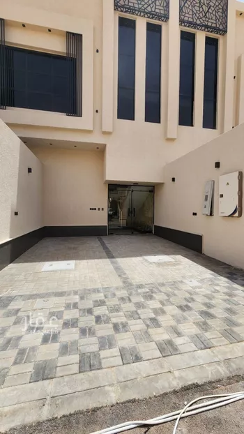 دور للبيع في شارع صهيب بن سنان, حي الورود, مدينة المزاحميه, منطقة الرياض صورة 5