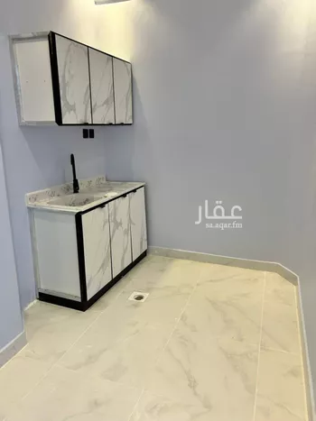 شقة للإيجار في شارع سليمان بن محمود, حي إشبيلية, مدينة الرياض, منطقة الرياض صورة 2