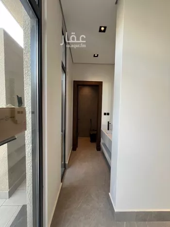 فيلا للبيع في شارع خالد بن العاص, حي النرجس, مدينة الرياض, منطقة الرياض صورة 4
