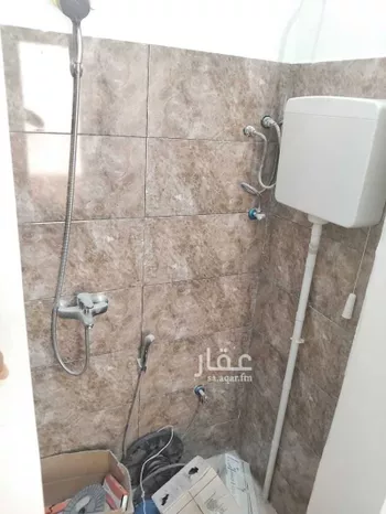 غرفة للإيجار في شارع عبدالله مدهر ، حي النرجس ، الرياض ، منطقة الرياض صورة 2
