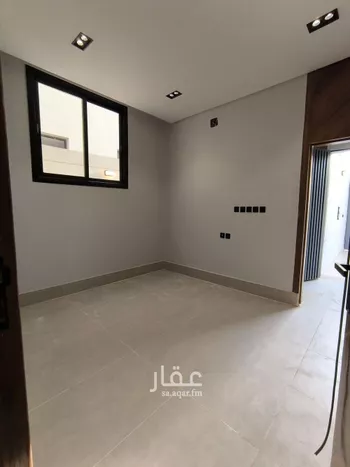 فيلا للبيع في شارع رضي الدين الحنبلي, حي عكاظ, مدينة الرياض, منطقة الرياض صورة 4