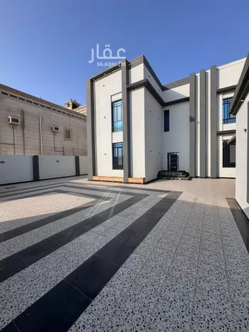 فيلا للبيع في شارع هند بنت ابي امية, حي الزهور, مدينة صامطه, منطقة جازان صورة 2