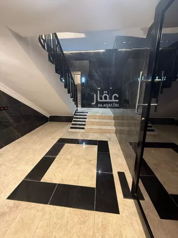 شقة للبيع في شارع احمد الطيبي, حي السويس 1, مدينة جازان, منطقة جازان صورة 3