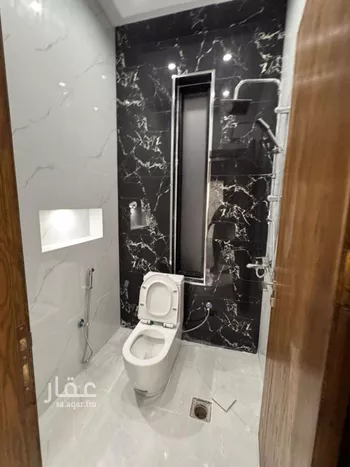 شقة للبيع في شارع احمد بن عبد المؤمن القيسي, حي السويس 1, مدينة جازان, منطقة جازان صورة 2