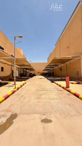 مكتب تجاري للإيجار في شارع أسعد بن زرارة, حي الروضة, مدينة الرياض, منطقة الرياض