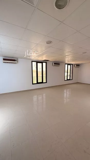 مكتب تجاري للإيجار في شارع زيد بن الخطاب, حي الملز, مدينة الرياض, منطقة الرياض صورة 3