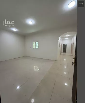 شقة للإيجار في شارع مكة المكرمة, حي العزيزية, مدينة حائل, منطقة حائل صورة 2