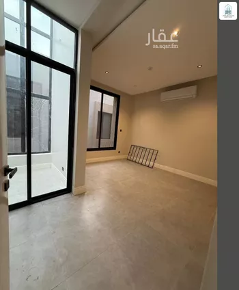 فيلا للإيجار في شارع عبدالله بن حبان, حي الرمال, مدينة الرياض, منطقة الرياض صورة 3