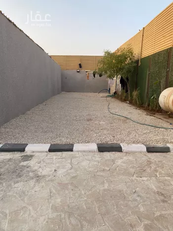 عمارة للإيجار في شارع الحكم الطبري, حي الرمال, مدينة الرياض, منطقة الرياض صورة 2
