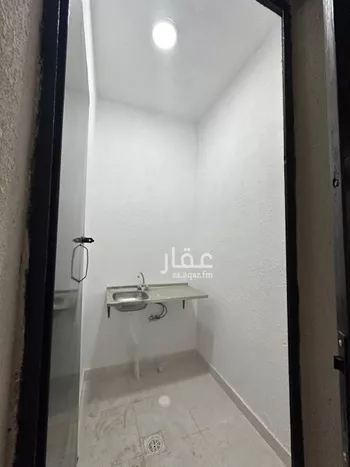 غرفة للإيجار في شارع دينار الأنصاري, حي الرمال, مدينة الرياض, منطقة الرياض صورة 5
