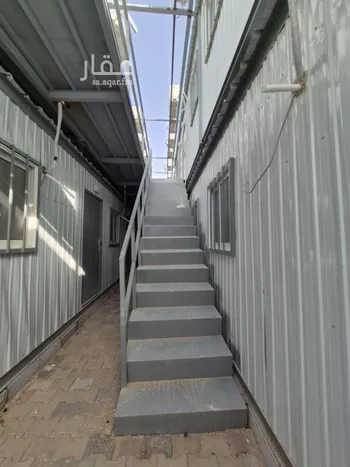 عمارة للإيجار في شارع يوسف بن أبي الشكر, حي الرمال, مدينة الرياض, منطقة الرياض صورة 2