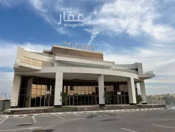 محل للإيجار في شارع الملك عبدالله, حي الشاطئ الغربي, مدينة الدمام, المنطقة الشرقية صورة 2