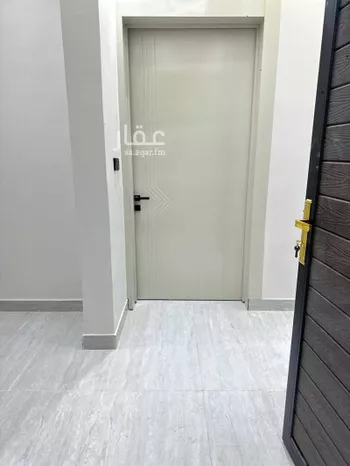 دور للبيع في شارع المحيط , حي الندوة, مدينة الرياض, منطقة الرياض صورة 4