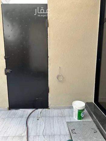 دور للبيع في شارع الرايه, حي الندوة, مدينة الرياض, منطقة الرياض صورة 4