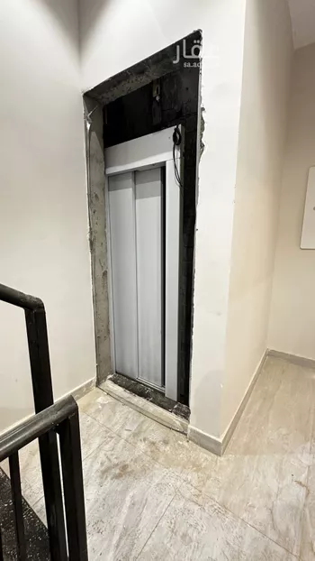دور للبيع في شارع شارع الراية, حي الندوة, مدينة الرياض, منطقة الرياض صورة 2