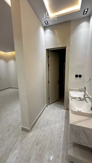 دور للبيع في شارع شارع الراية, حي الندوة, مدينة الرياض, منطقة الرياض صورة 4