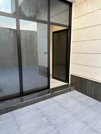 دور للبيع في شارع الرايه, حي الندوة, مدينة الرياض, منطقة الرياض صورة 2