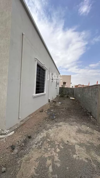 دور للبيع في شارع جنادة بن سفيان الأنصاري ، حي جفن ، العقيق ، العقيق صورة 3