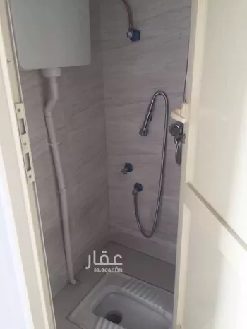 غرفة للإيجار في شارع أبي المجد الشنائي, القيروان, الرياض صورة 3