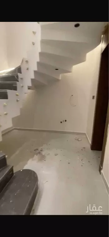 فيلا للبيع في شارع عبدالغني مشرف, حي العوالي, مدينة الرياض, منطقة الرياض صورة 4
