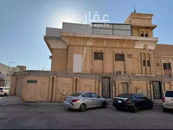 فيلا للبيع في شارع العجير السلولي, حي العريجاء الأوسط, مدينة الرياض, منطقة الرياض