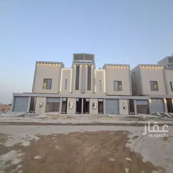 دور للبيع في شارع حميد الطويل, حي عكاظ, مدينة الرياض, منطقة الرياض