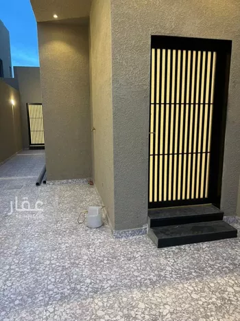 دور للبيع في شارع حرب السلمي, حي بدر, مدينة الرياض, منطقة الرياض صورة 3