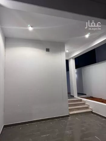 فيلا للإيجار في شارع المرار بن بشير, حي مطار الملك خالد الدولي, مدينة الرياض, منطقة الرياض صورة 3