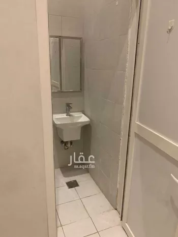 غرفة للإيجار في شارع رقم 429 ، حي النرجس ، الرياض ، منطقة الرياض صورة 3