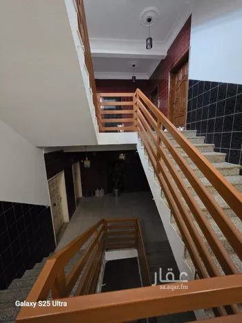 عمارة للبيع في شارع الامير عبد المجيد ابن عبدالعزيز, حي الورود, مدينة تبوك, منطقة تبوك صورة 2