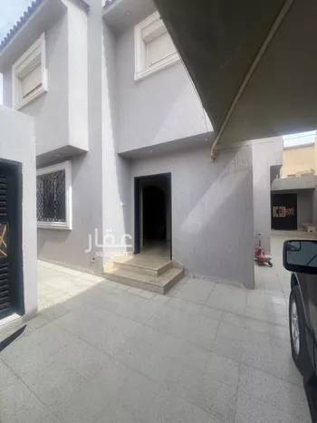 فيلا للبيع في شارع عبدالله بن علي, حي الملقا, مدينة الرياض, منطقة الرياض صورة 2